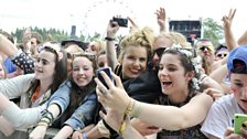 Paloma Faith selfie during Labrinth at T in the Park 2015