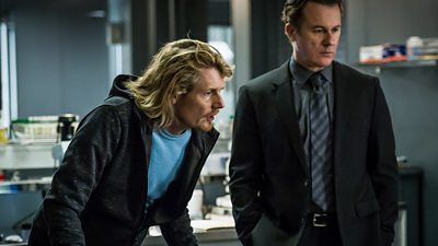 Silent Witness - Moment of Surrender (written by Ed Whitmore). David Cannon (JULIAN RHIND-TUTT), DCI Pete Hollis (PETER SULLIVAN) Image Credit: BBC/Sally Mais